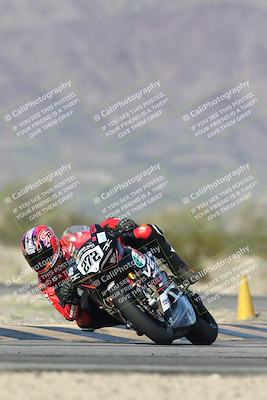 media/Jan-15-2026-Racers Edge (Thu) [[dfebeb70ab]]/2-A Group/Session 5 (Turn 5)/